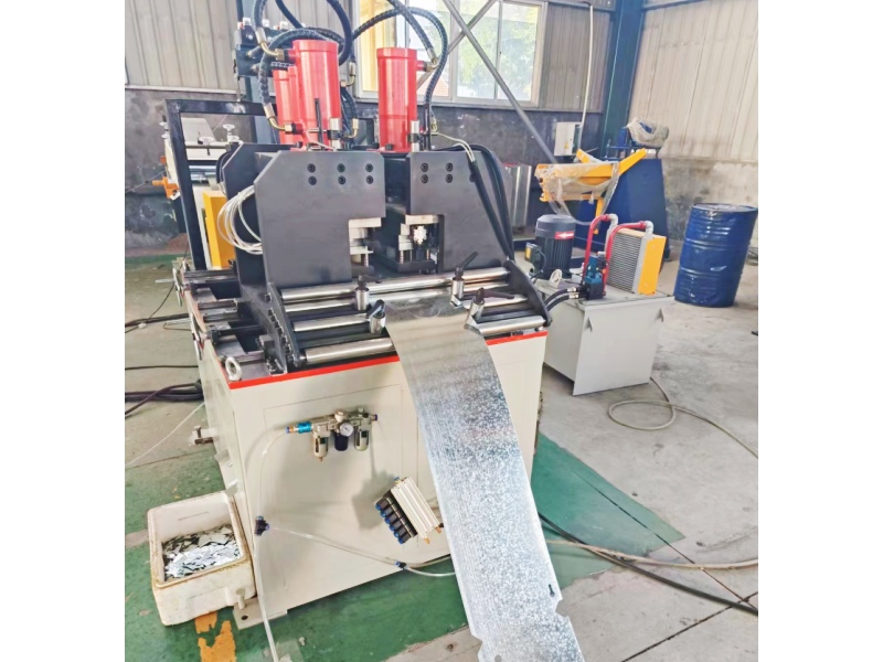 消防箱生產(chǎn)流水線