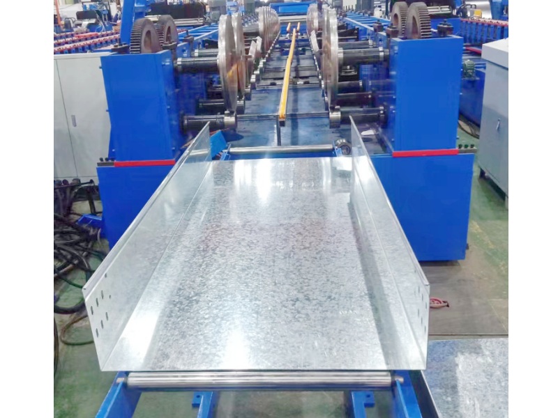 電纜橋架一次成型機