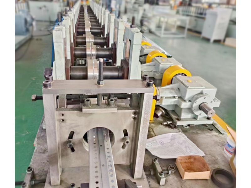 高低壓型材設備