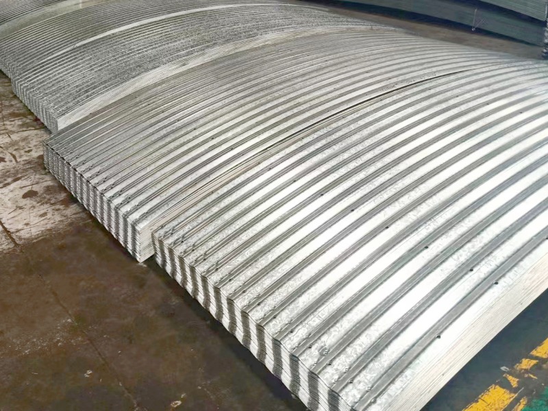 鋼板糧倉自動成型設(shè)備